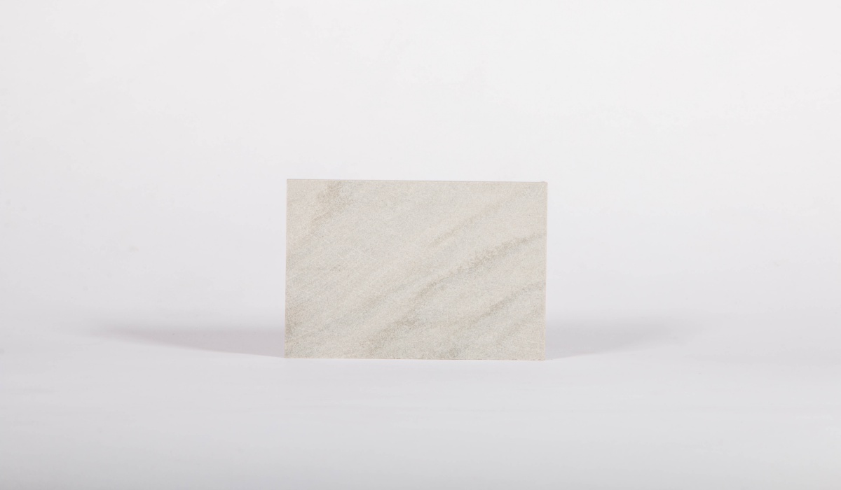 SRI901_GROUND_[Extra_Front].jpg