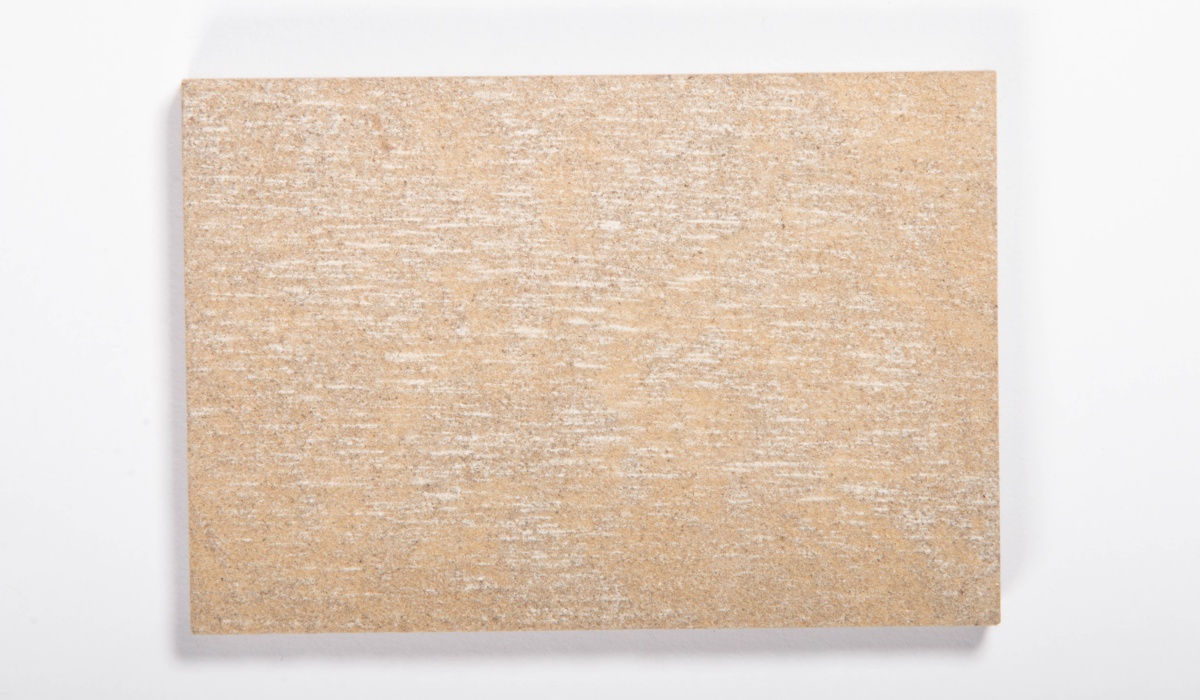 SRI502_SCRATCHED_[Extra_Top].jpg