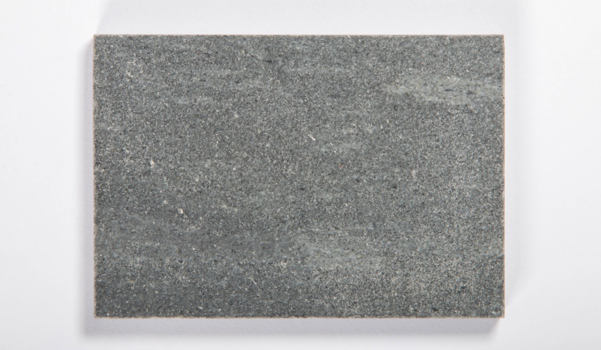 SRI902_POLISHED_[Extra_Top].jpg