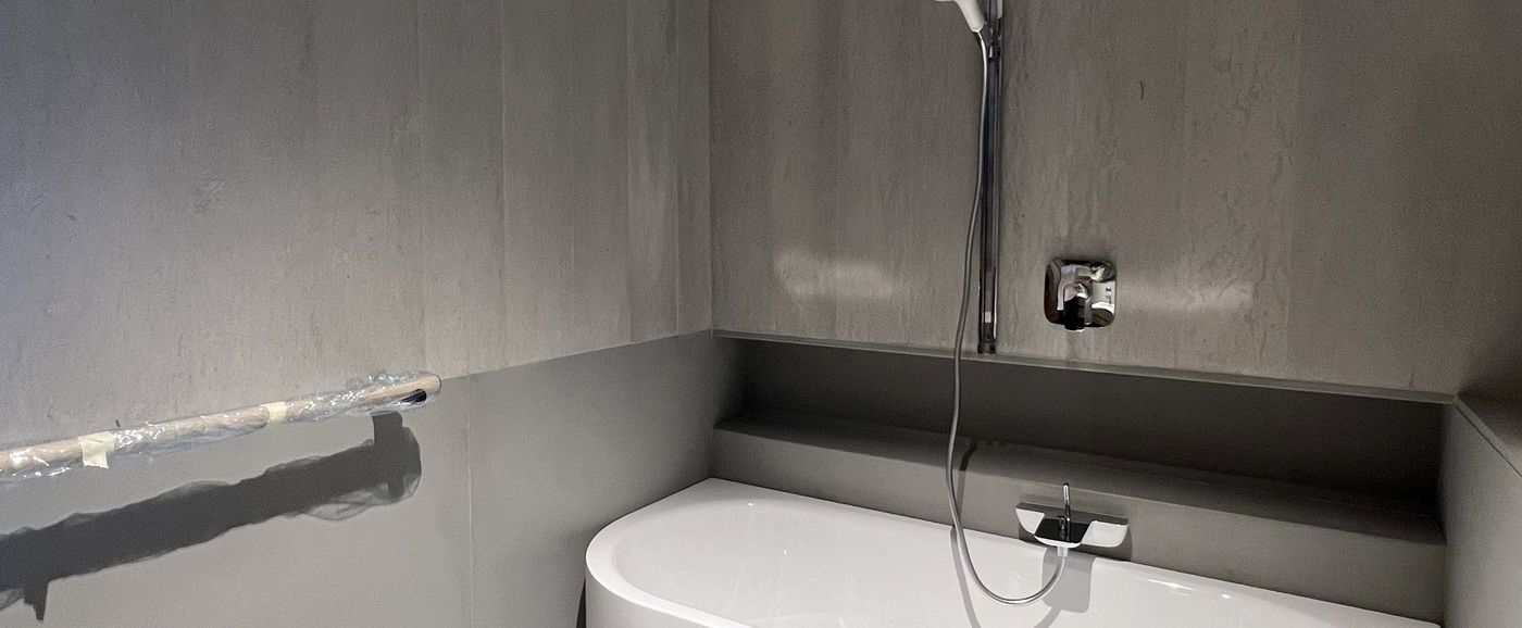 Windshell Narathiwat Ice Grey bathroom 2