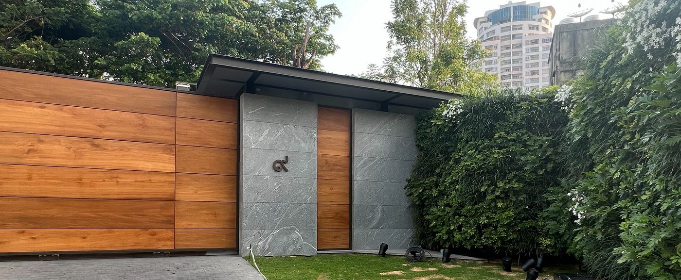 Residence Charoenkrung guard house